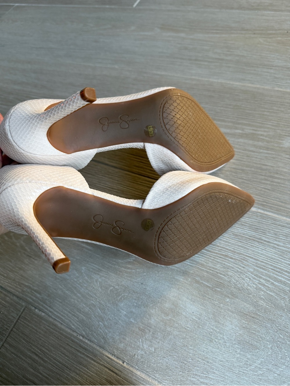 Jessica Simpson Ivory Textured Pointed-Toe Stiletto Pumps - Picture 2 of 8